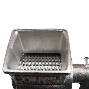 Máquina de Ralar Queijo e Côco Em Ferro Fundido - Conex Tool